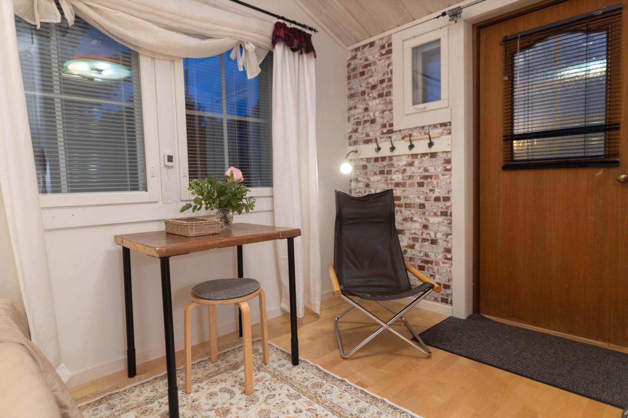 Aaria Bed And Breakfast Рованиеми Экстерьер фото
