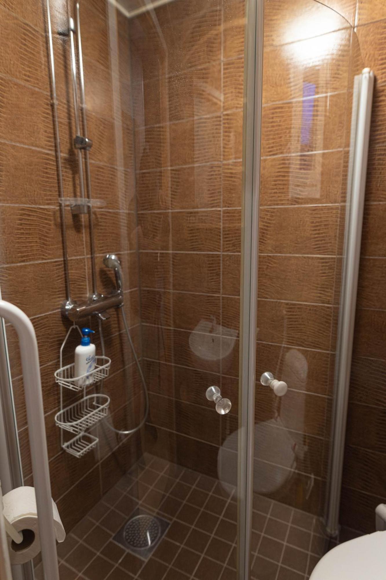 Aaria Bed And Breakfast Рованиеми Экстерьер фото